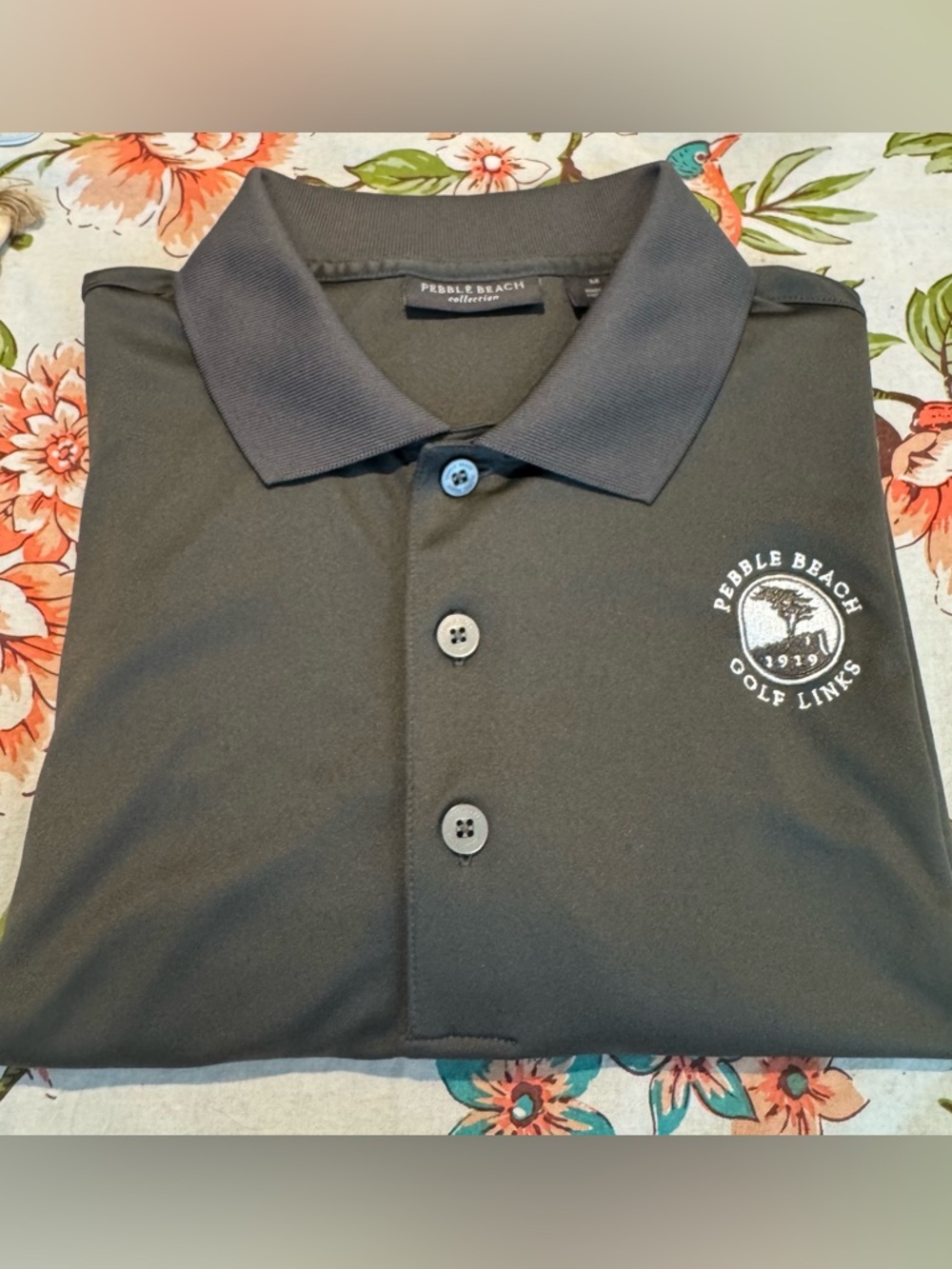 Pebble Beach Golf Links Polo shirt, Men’s Medium Gray Embroidered Logo
